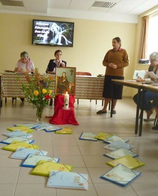 14042016 entrega de pasta [227241].jpg